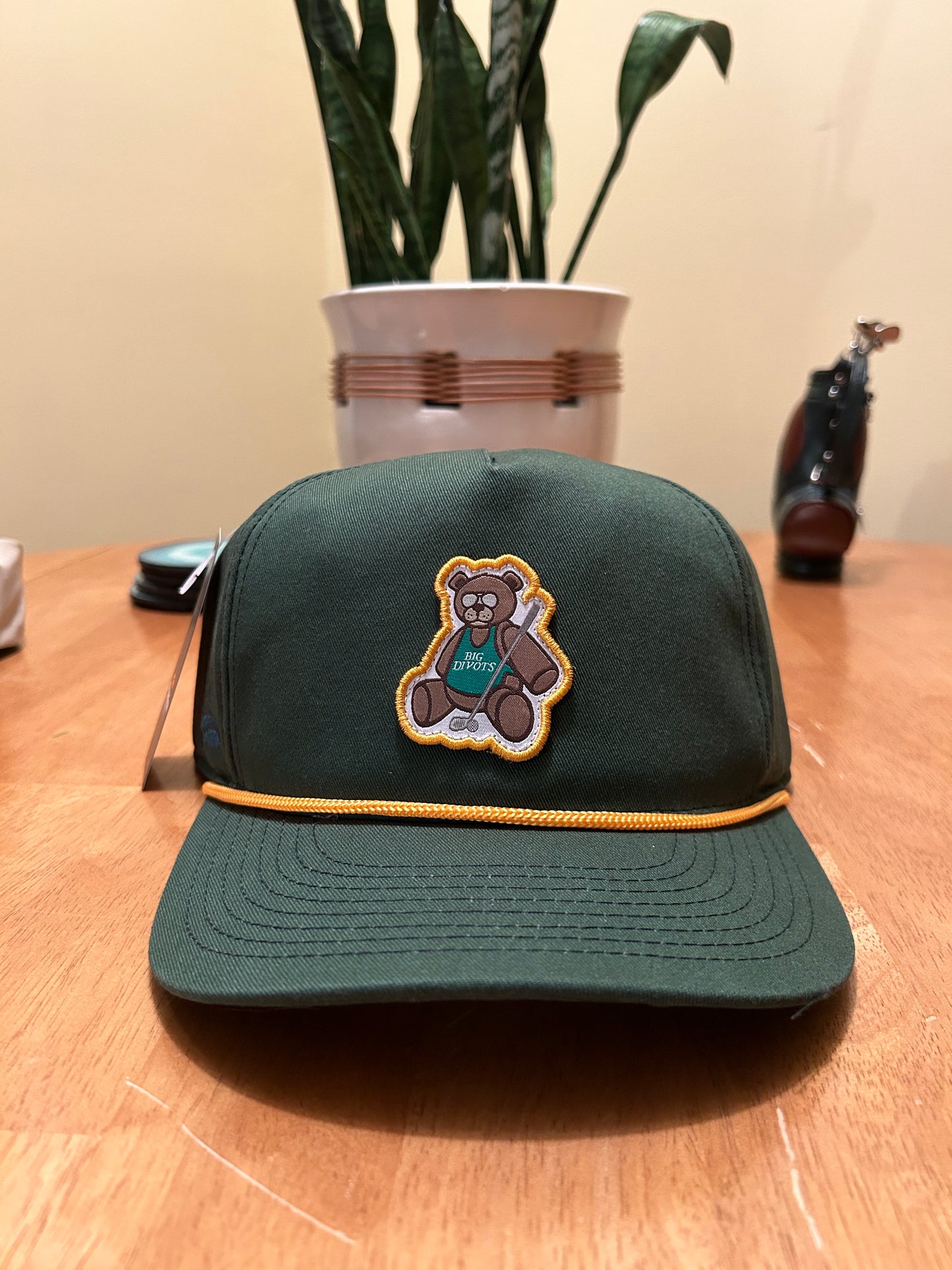Divots Teddy Bear Logo (Khaki)